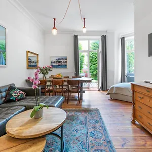 Großes Im Kiez Apartment Berlin